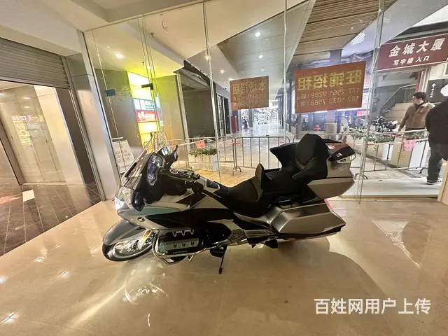易发街难得旺铺 周边繁华,适合各种业态,位置好 火 - 图片 1