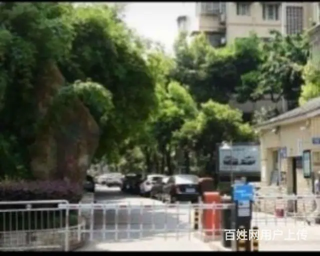 房东出租出售 - 图片 1
