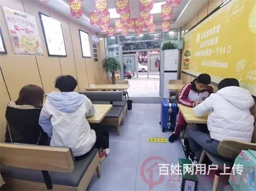 （达州铺源网）市内达巴路口公交站台35㎡小吃店转让 - 图片 4