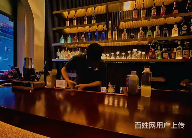 （51旺铺推荐）天涯区天山大厦30平酒馆转让 - 图片 9