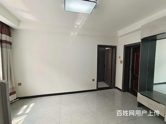 1楼 一室一厅 格局采光好 拎包入住 个人精装修 - 图片 7