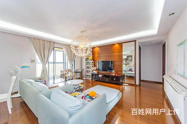 万科城一期，精装大三房，带暖气片，带全套家具电器，价格便宜 - 图片 1