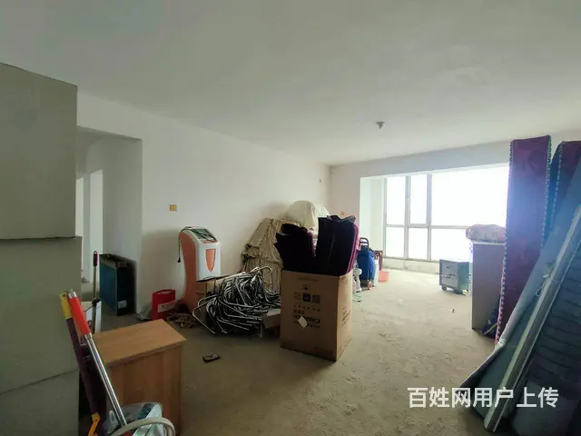 大自然一期大户型毛坯房，电梯房，三居两厅两卫！ - 图片 2