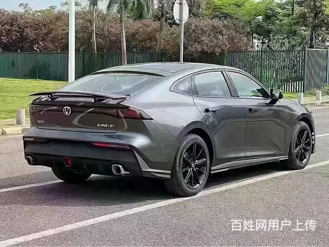 长安 UNI-V 2022款 1.5T 智慧领航型 - 图片 9