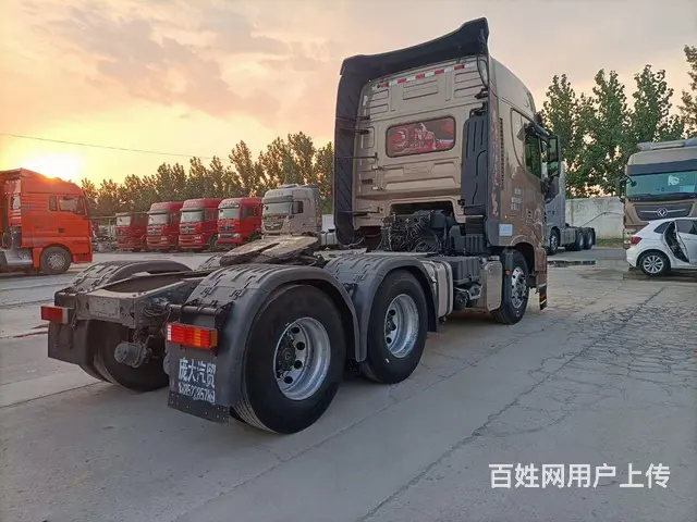 东风天龙 旗舰560马力手动挡带液缓包提挡可分期 - 图片 5