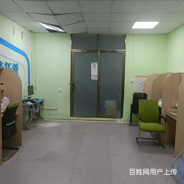 （51旺铺推荐）解放西路九小对面二楼220平空铺出租 - 图片 3