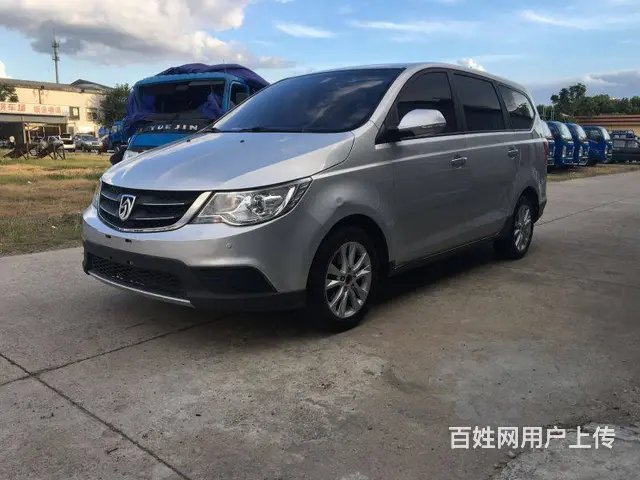 宝骏730 2014款 1.5 手动 舒适型7座 - 图片 8