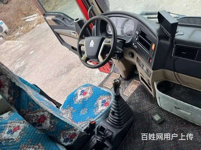 出售16年重汽豪沃后八9.6高栏重体 国四排放 - 图片 11
