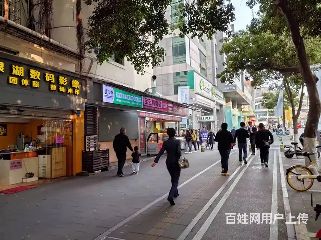 火车站公交站后面 交通便利 适合饮品美容美甲服装水果等 - 图片 9