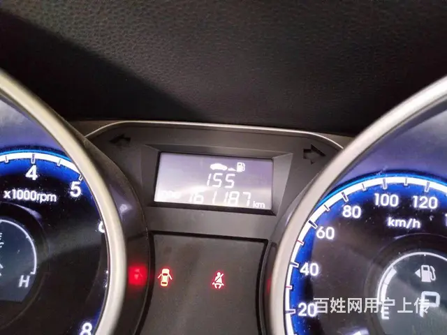 现代ix35 2010款 2.0 手自一体 GLS 两驱精英 - 图片 4