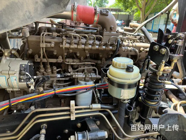 东风拓行25吨户三轴前四后四自卸车 - 图片 7