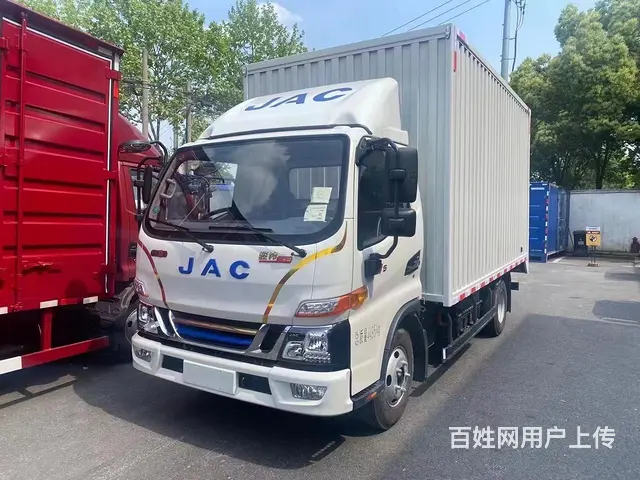 江淮 厢式货车 国6 4.2米厢式货车自动挡 - 图片 1