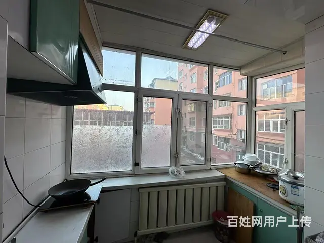 劳动路万福来超市楼下 - 图片 1