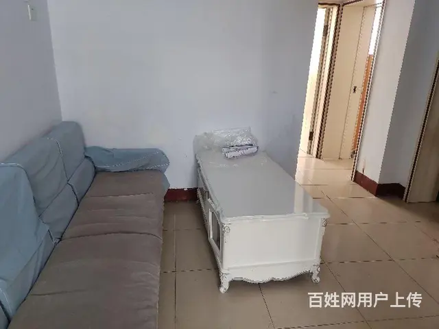 稷下南三室 四楼40万急售 - 图片 1