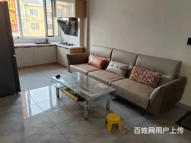 出租珠江客运站附近铁南小区6楼不是顶楼，阴阳格局，冰箱洗衣 - 图片 1