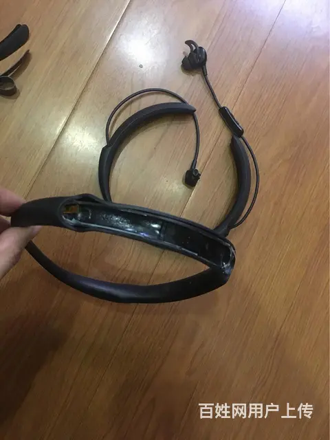 BOSE蓝牙耳机维修 QC30头梁皮脱胶 项圈脱皮 - 图片 12