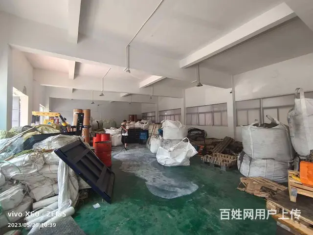 沙家浜底楼400平标准厂房，环氧地坪，有精装修办公，租金便宜 - 图片 1
