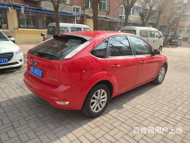 福特 福克斯 2013款 经典福克斯-两厢 1.8 手动 时 - 图片 4