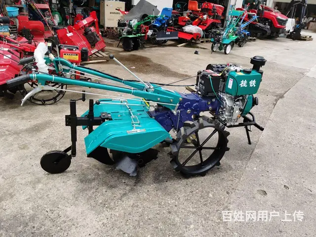 实体店出售风冷连体微耕机 - 图片 3