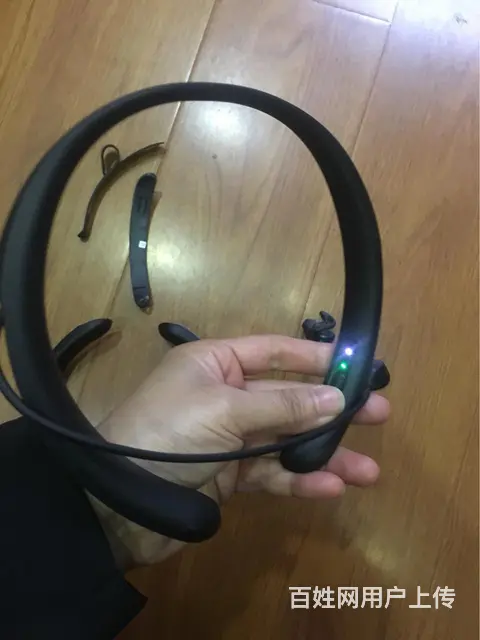 BOSE蓝牙耳机维修 QC30头梁皮脱胶 项圈脱皮 - 图片 7
