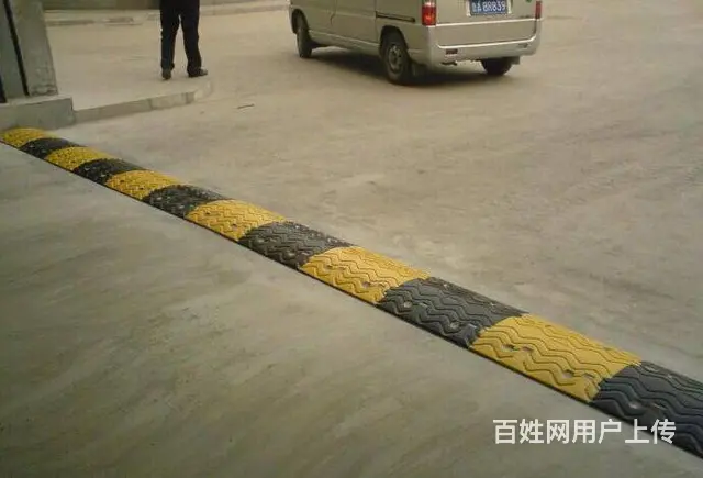 黑龙江大量批发交通设施铸铁、橡胶减速带 - 图片 3