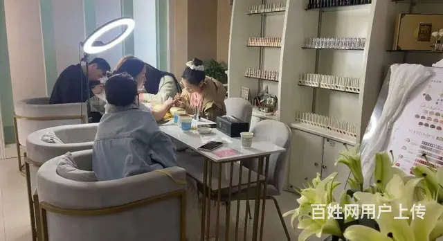 B个人一步行街美容院转让 - 图片 9