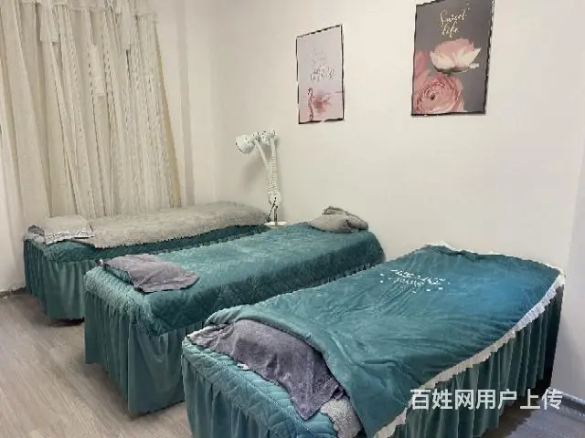 火车南站临街店铺 - 图片 1