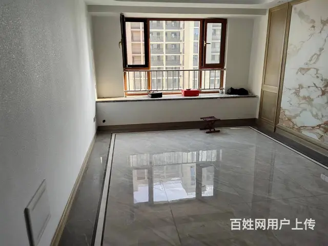 恒兴里程 送车位 精装三室 出门儿童公园 - 图片 1
