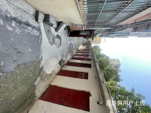 急售，有房产证，大产权，顶层，有红瓦采光好 - 图片 2