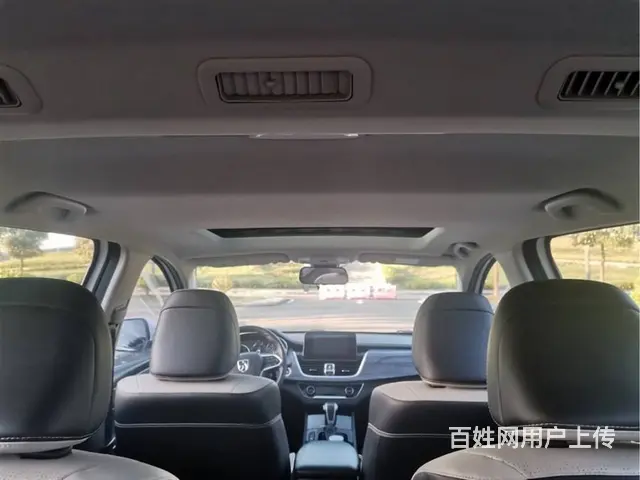 宝骏730 2019款 1.5T 无级 时尚型7座 - 图片 9