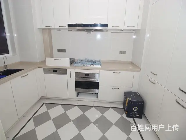 急降200万，低于市场价格，168平 1400万，带两个车位 - 图片 2