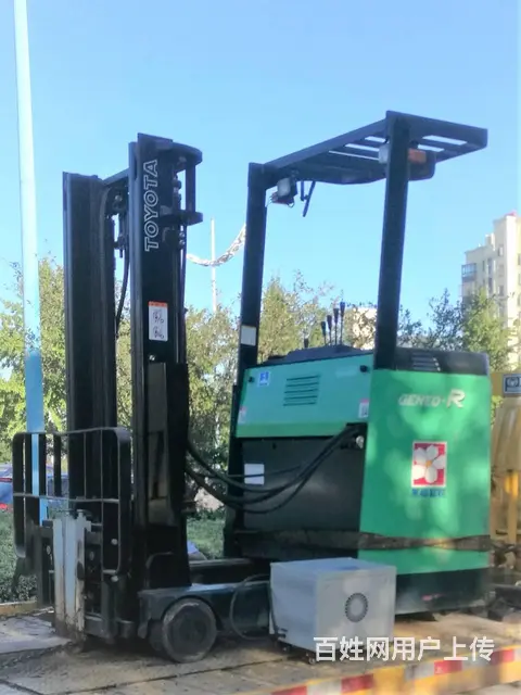 二手叉车市场直销二手三只点电梯专用电动叉车 - 图片 1