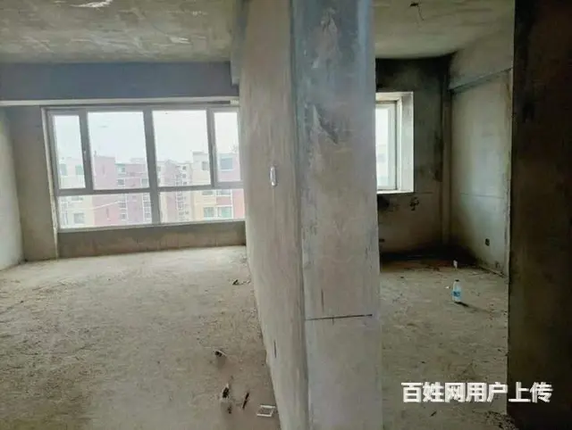新柳城电梯阁楼62平10.5万包钥匙 - 图片 1