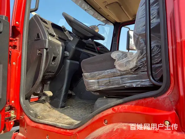 陕汽前四后八徐工16吨随车吊场厂家直销 - 图片 8