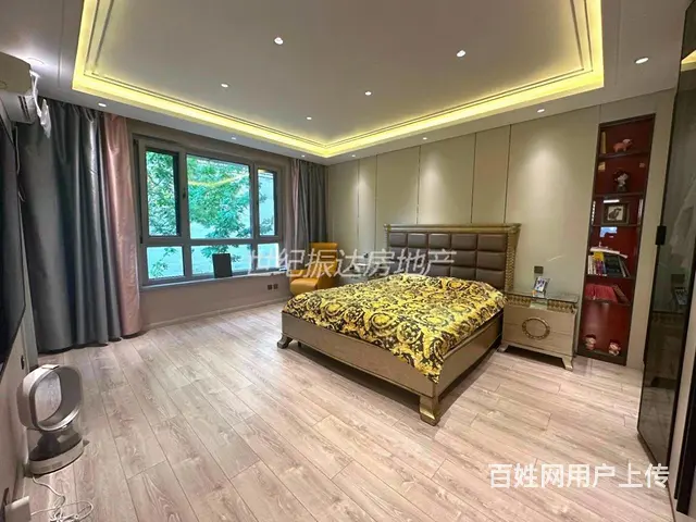急售观复国际大平墅豪装现代简约风，带花园仅898万 - 图片 3
