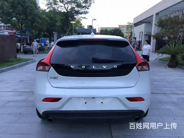 沃尔沃V40 2015款 1.6T 双离合 智雅个 - 图片 11