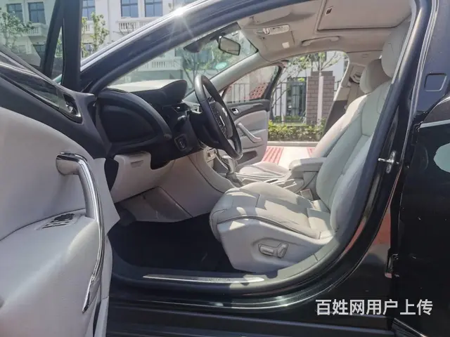 雪铁龙C5 2012款 2.0 手自一体 尊享型 - 图片 10
