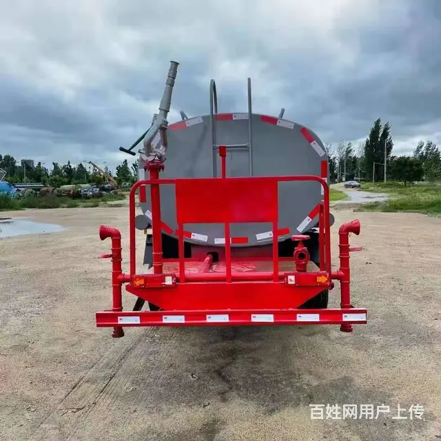 厂家直销绿化洒水车 吸粪车 扫路车 吸尘车 垃圾车 - 图片 4