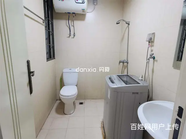 紧邻海沧 圣.地亚哥 单间出租 高层大阳台 已做玻璃窗 - 图片 3