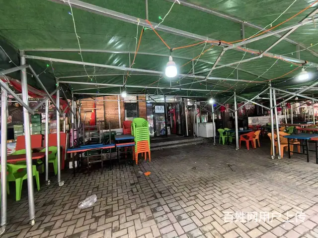 柏林四季海鲜烧烤店出兑 餐馆出兑 大学围绕 - 图片 2
