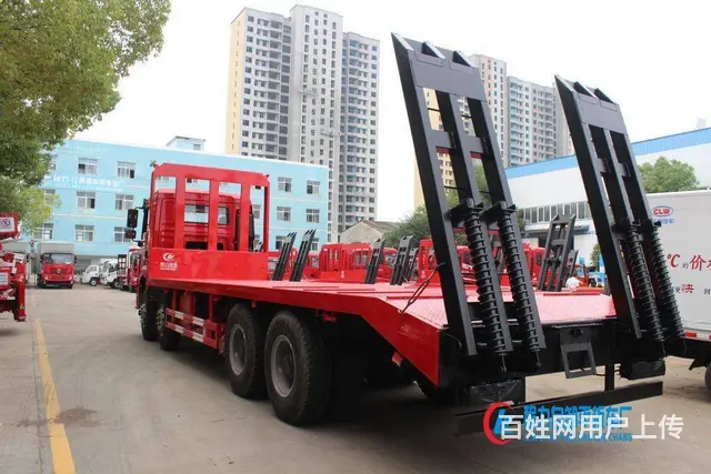 陕汽德龙前四后八平板车 火爆热销 平板车分期价格 - 图片 3