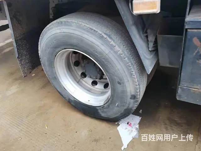 国五柳汽乘龙M3单桥厢式货车220马力9米6货箱 - 图片 4