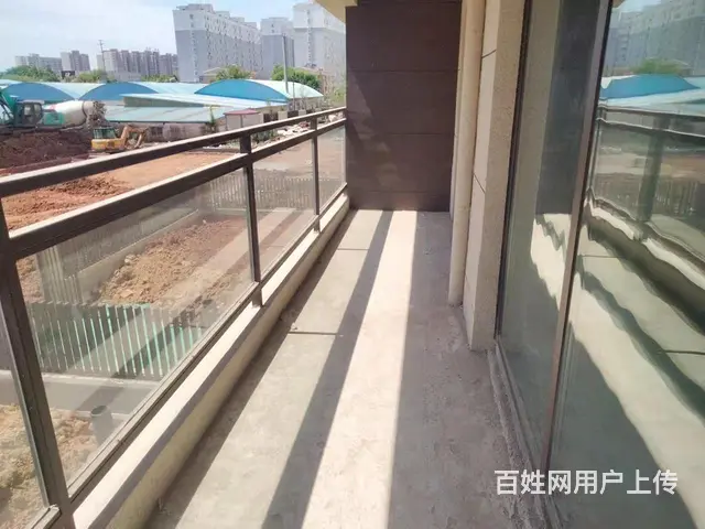 兴宇凤栖台 133平洋房 可贷款 122万 - 图片 2