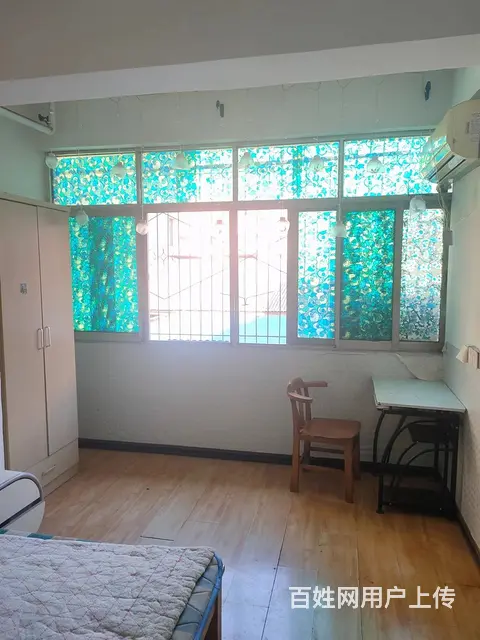 步行街哈顿广场边上 普通住宅0厅 中等装修 - 图片 3