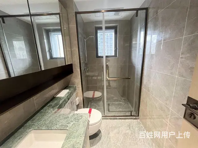 港珠澳大桥入口旁 绿景玺悦湾北区 4室2卫 142平 精装修 - 图片 1