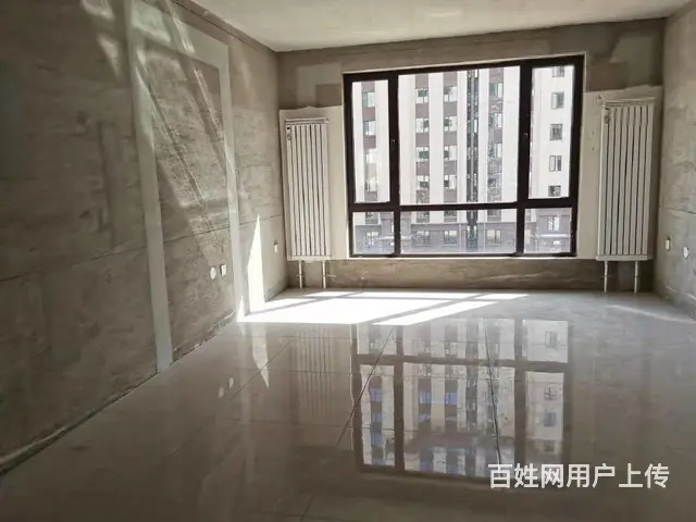 红山龙景植物单价5700 电梯5楼 简装交付  团购价无费用 - 图片 1