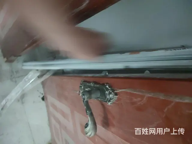 【搞定了！】全新两根罗马杆80买的，2.4米的两根，30就卖 - 图片 3