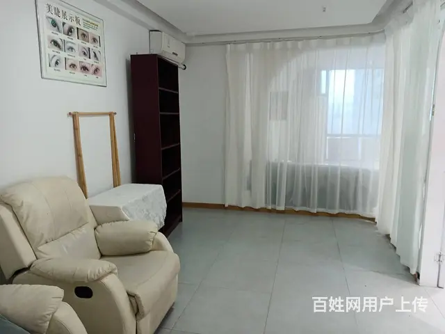 五一广场五一新干线90平美甲工作室 - 图片 4