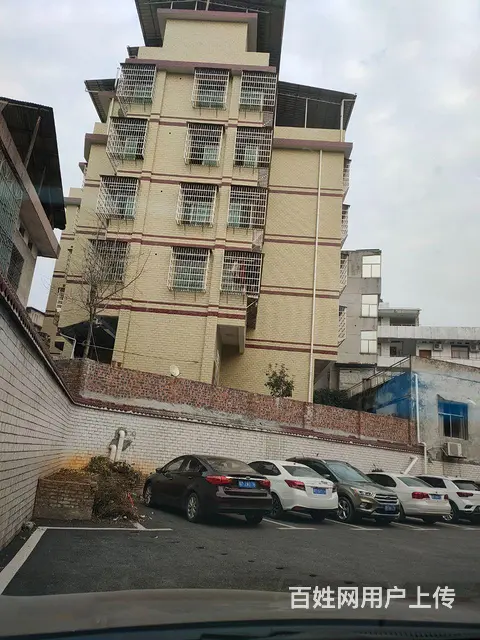 一室一厅一卫 - 图片 1