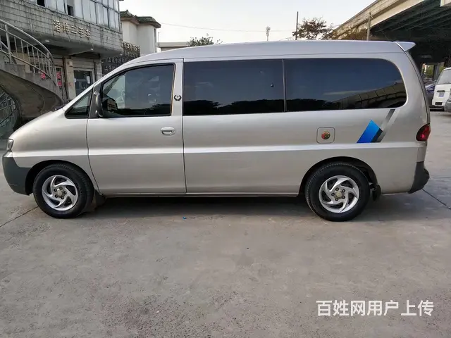 江淮 瑞风 2009款 瑞风彩色之旅 2.4 手动 标配型5 - 图片 4